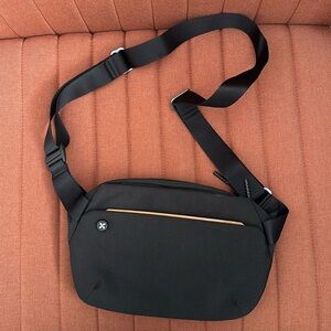 Mopak Wanderer Sling Bag